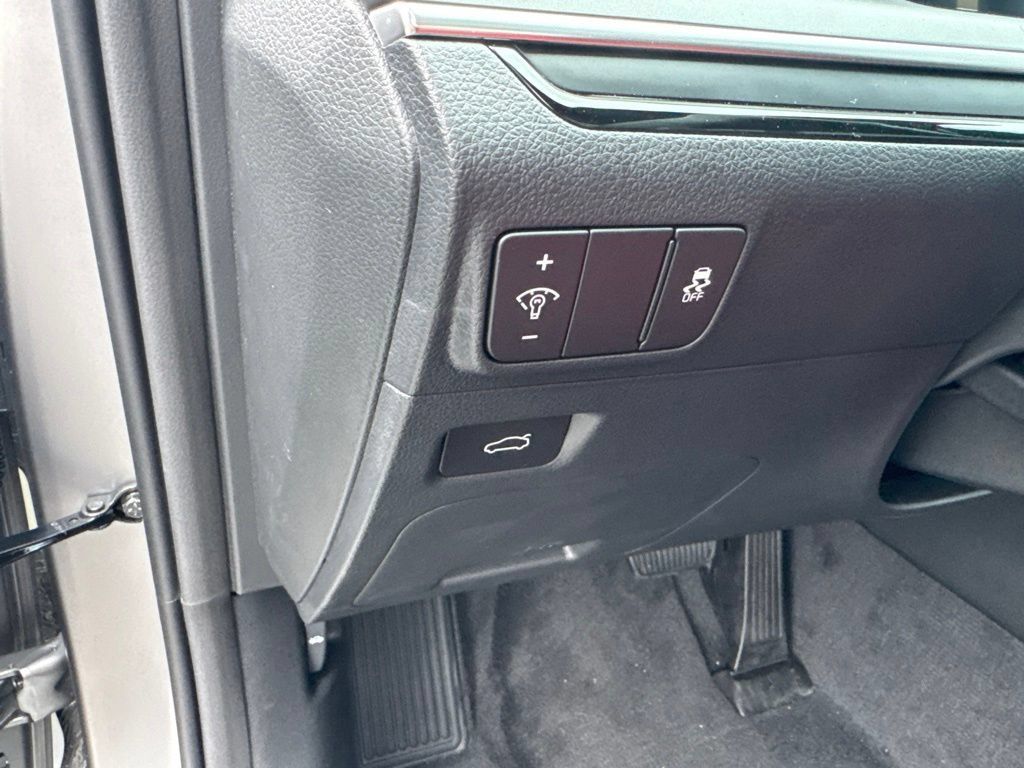 New 2026 Kia K5 GT-Line w/ GT-Line Premium Package FWD image 11