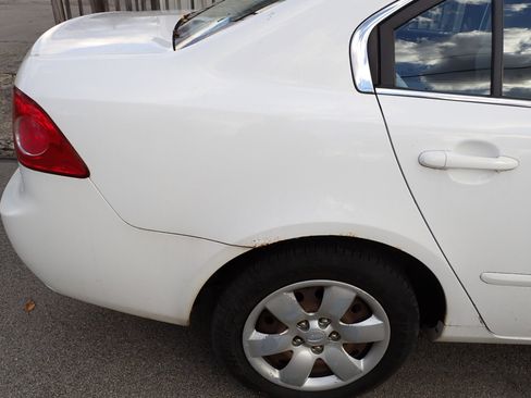 Used 2008 Kia Optima LX image 14