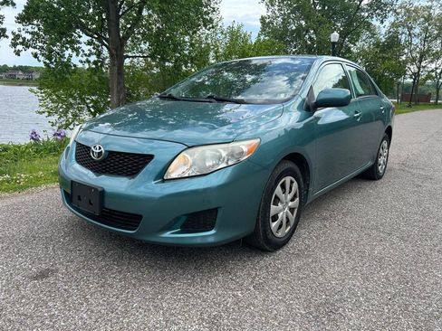 Used 2009 Toyota Corolla S FWD image 1