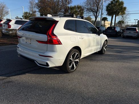 Used 2024 Volvo XC60 T8 Ultimate w/ Climate Package image 14