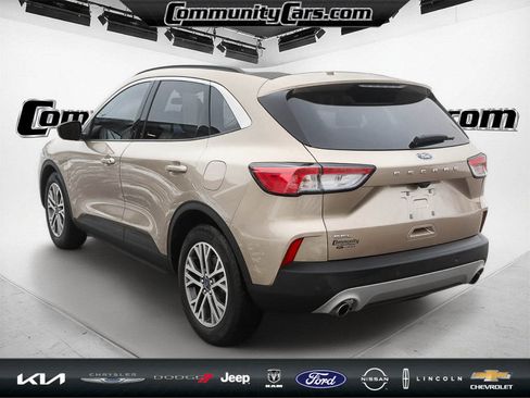 Used 2021 Ford Escape SEL image 5