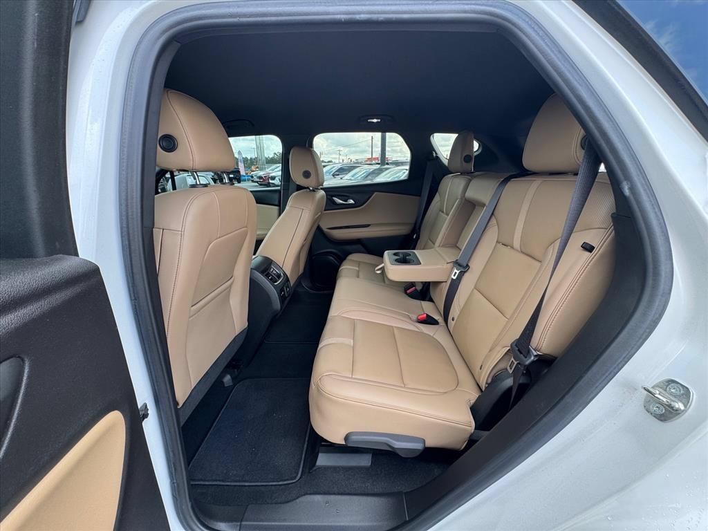Used 2020 Chevrolet Blazer Premier w/ Driver Confidence II Package FWD image 12