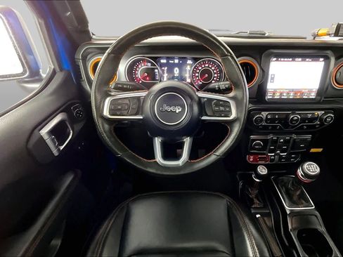 Used 2022 Jeep Gladiator Mojave w/ LED Lighting Group AWD/4WD image 11