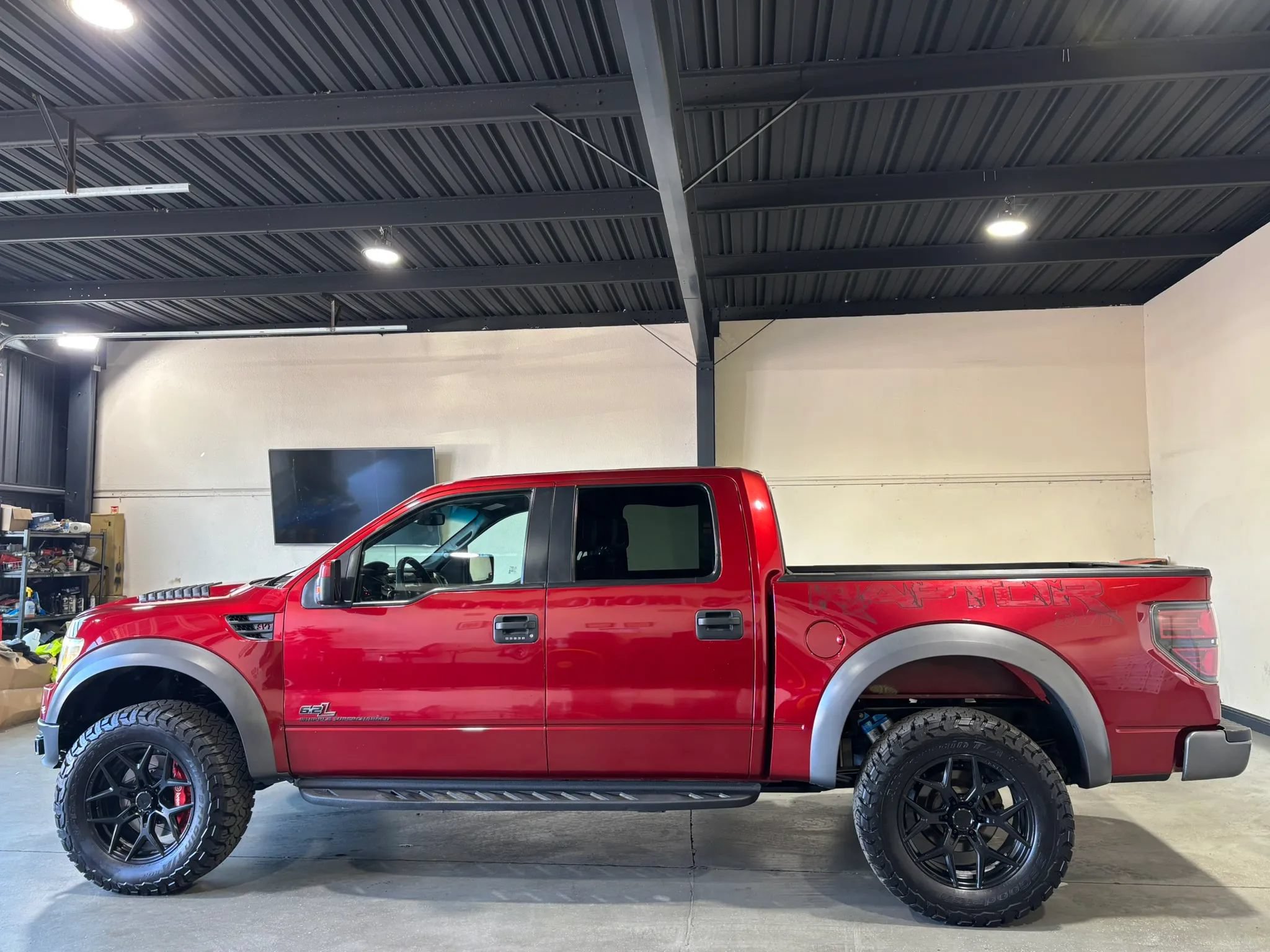 Used 2014 Ford F150 Raptor w/ Equipment Group 801A Luxury AWD/4WD image 5
