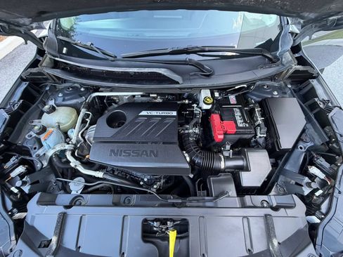 Used 2025 Nissan Rogue SV FWD image 49
