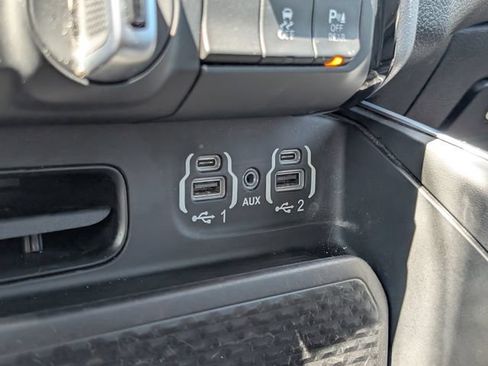 Used 2021 RAM 1500 Big Horn AWD/4WD image 27