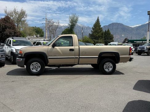 Used 2006 GMC Sierra 2500 W/T RWD image 15