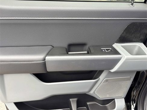 New 2025 Ford F150 Lightning Flash image 19