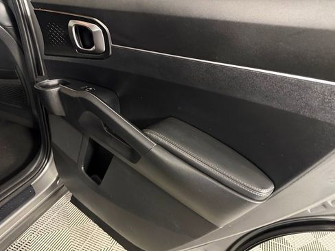 Used 2023 Kia Sorento EX image 30