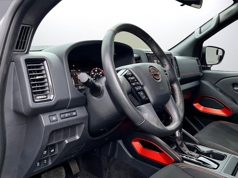 Used 2022 Nissan Frontier PRO-4X w/ Off-Road Protection Package image 18