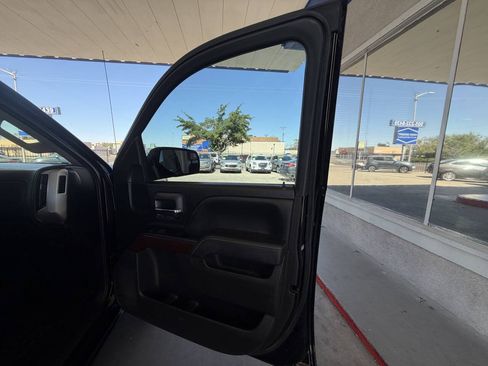 Used 2017 GMC Sierra 1500 SLE w/ SLE Value Package RWD image 14