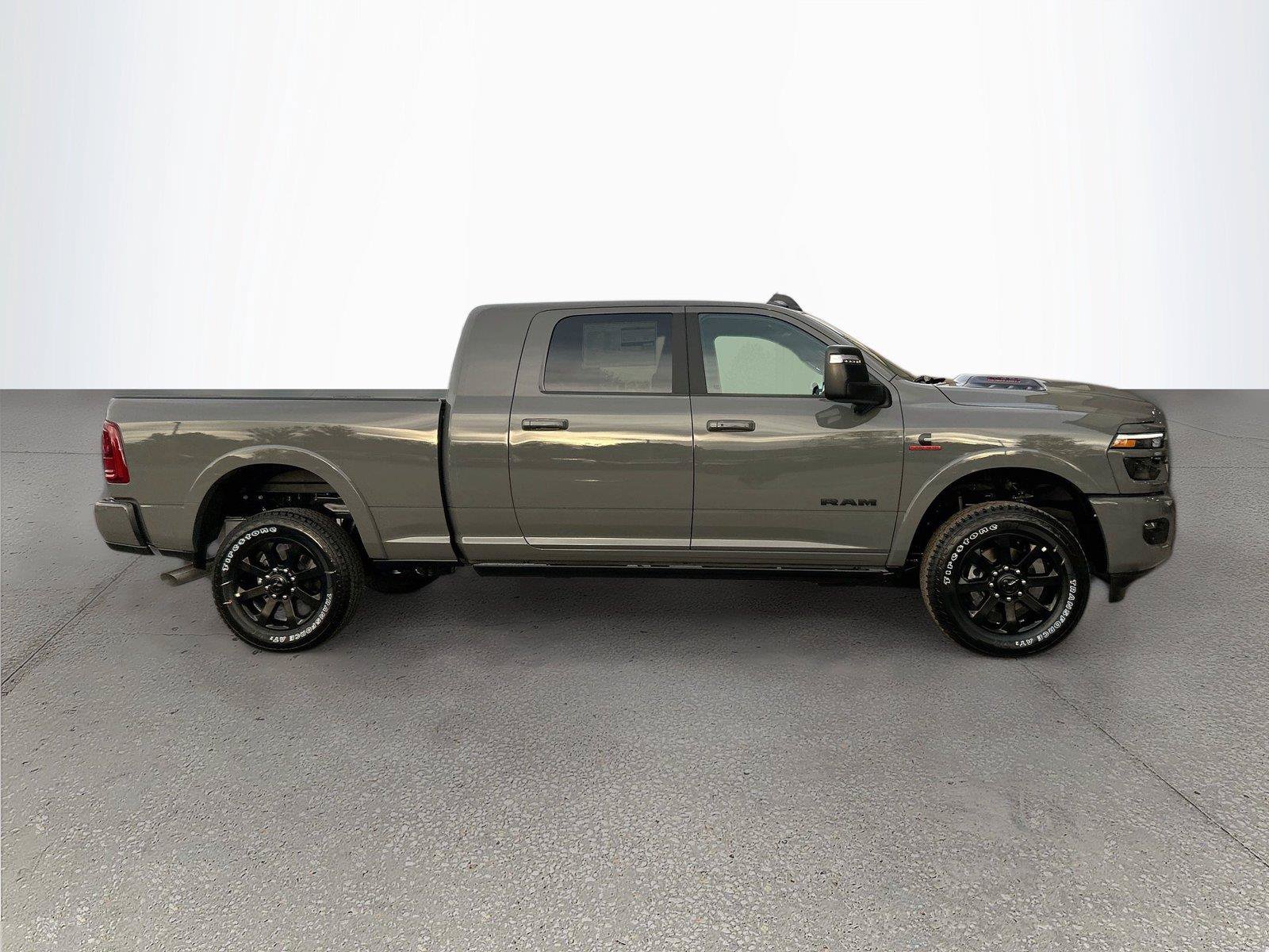 New 2027 RAM 2500 Laramie AWD/4WD image 3
