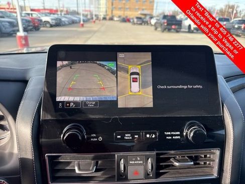 Used 2024 INFINITI QX80 Luxe image 25