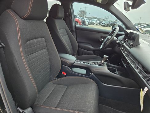 Used 2023 Honda HR-V Sport image 26