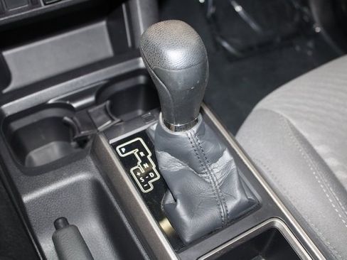 Used 2021 Toyota Tacoma image 14