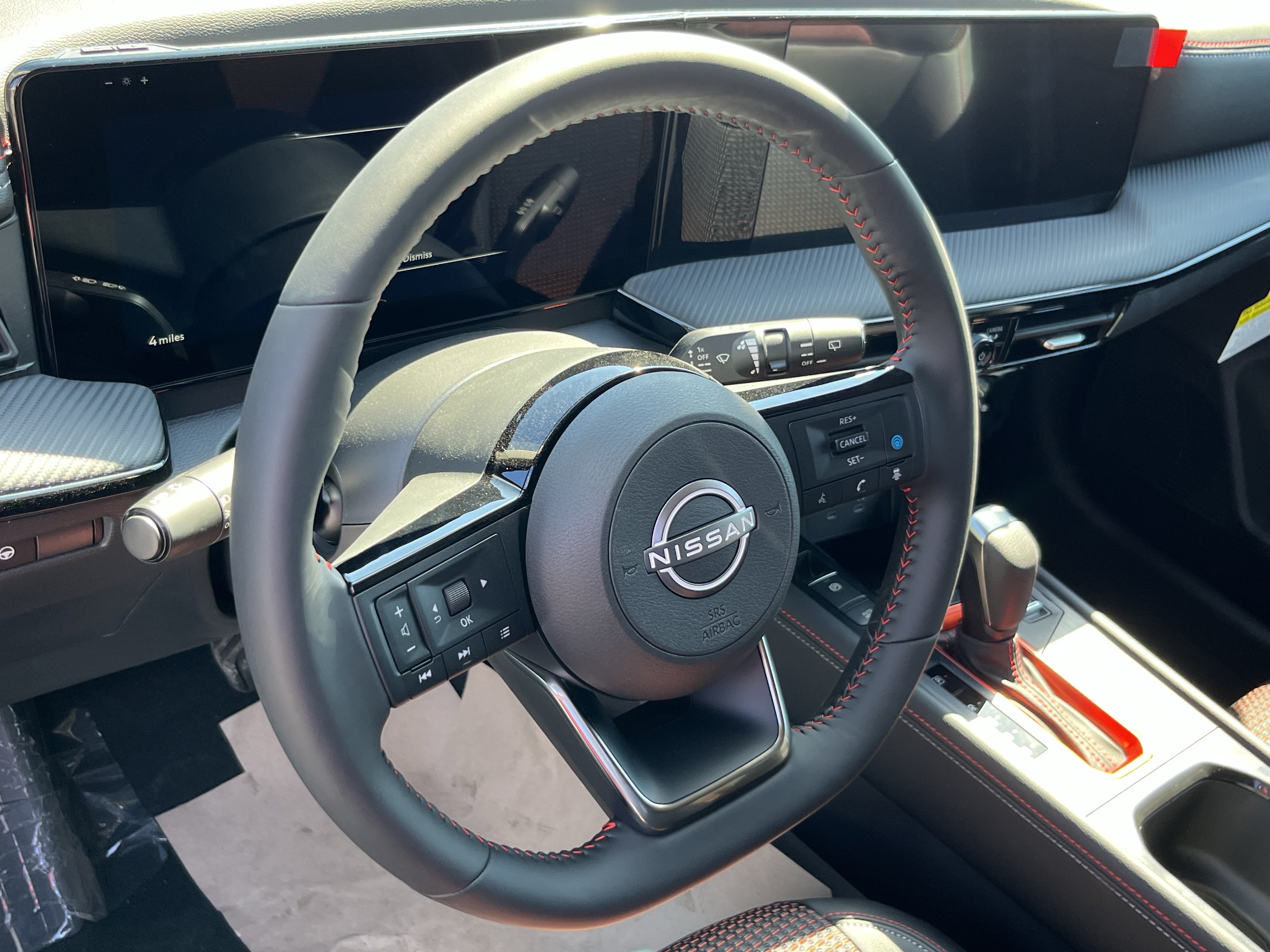New 2027 Nissan Kicks SR AWD/4WD image 23