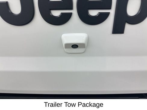 Used 2020 Jeep Gladiator Sport w/ Quick Order Package 24S image 17