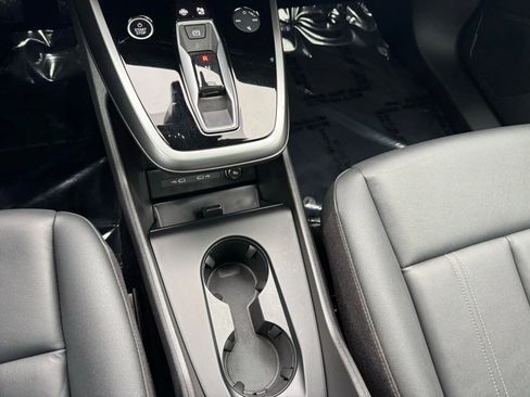 Used 2023 Audi Q4 e-tron Premium Plus image 38