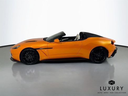 Used 2018 Aston Martin Vanquish Zagato RWD image 9