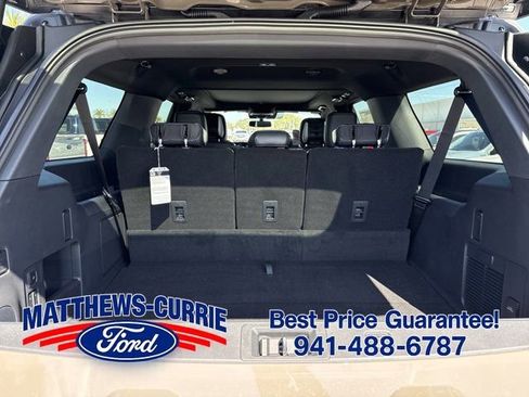 New 2026 Ford Expedition Max Platinum w/ Stealth Appearance Package AWD/4WD image 14
