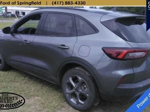 Used 2025 Ford Escape ST-Line Select AWD/4WD image 9