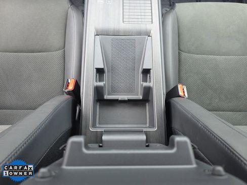 Used 2023 Nissan Ariya AWD image 45