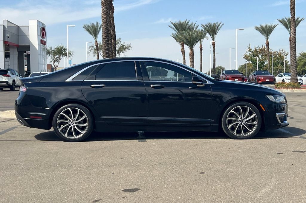 Used 2019 Lincoln MKZ Reserve w/ Reserve Plus Package FWD image 3