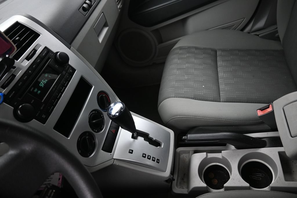 Used 2007 Dodge Caliber SXT FWD image 14