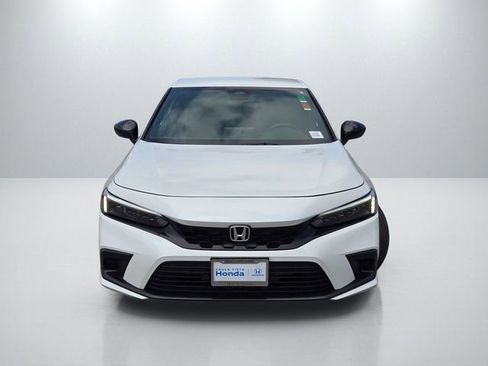 Used 2023 Honda Civic Sport image 2