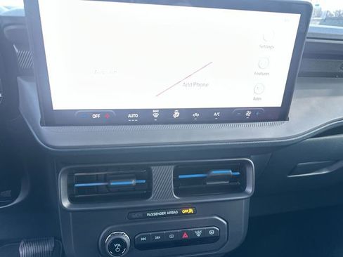 New 2026 Ford Maverick Lobo AWD/4WD image 14