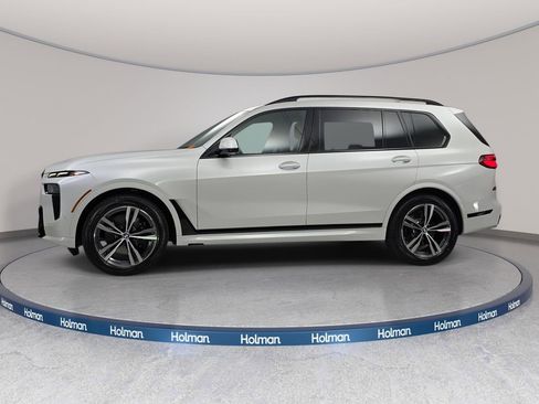 New 2026 BMW X7 xDrive40i w/ M Sport Package image 8