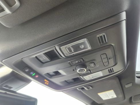 Used 2022 GMC Yukon XL AT4 w/ Max Trailering Package image 17