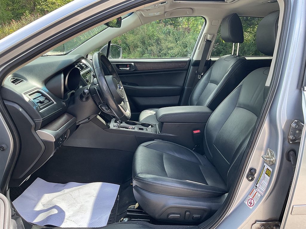 Used 2019 Subaru Outback 2.5i Limited w/ Popular Package #2 AWD/4WD image 8