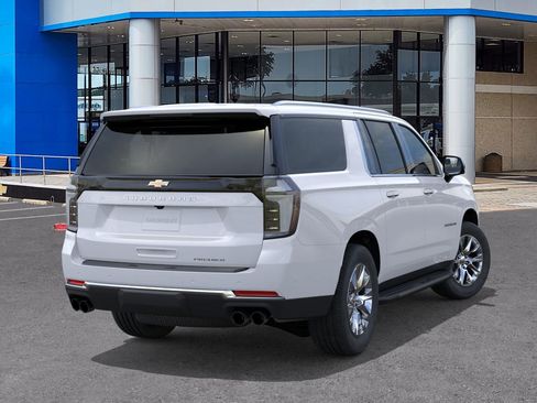 New 2026 Chevrolet Suburban Premier w/ Sun And Tow Package image 4