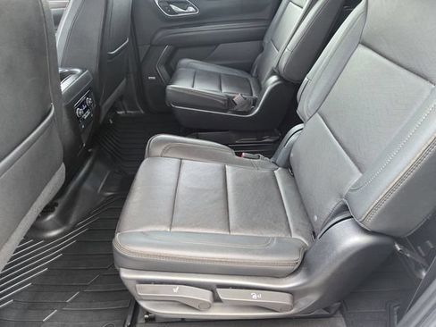 Used 2023 Chevrolet Suburban High Country AWD/4WD image 26