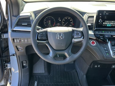 New 2026 Honda Odyssey Sport-L image 12
