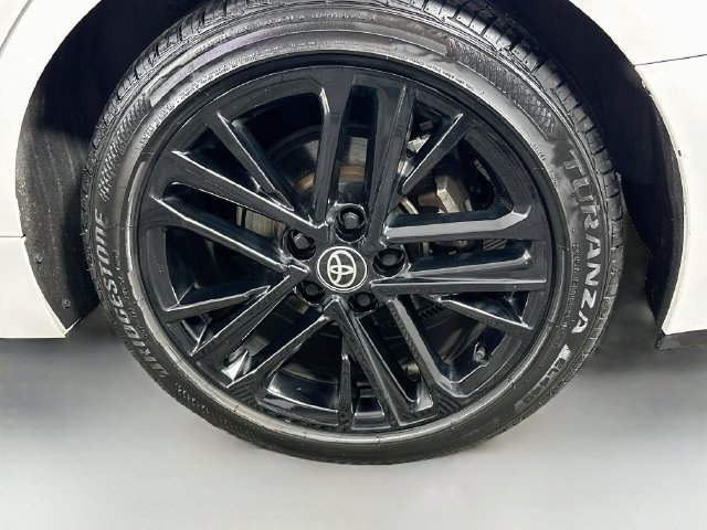 Used 2025 Toyota Camry SE FWD image 28