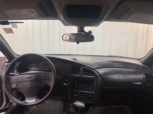 Used 2005 Chevrolet Monte Carlo LS w/ Preferred Equipment Group image 22