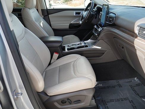 Used 2021 Ford Explorer Platinum w/ Equipment Group 601A image 63