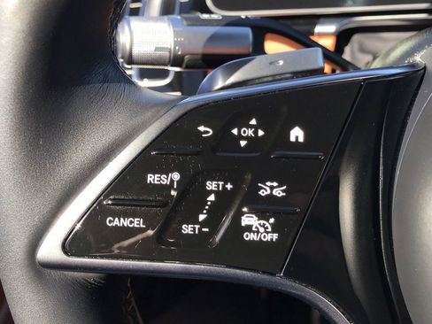 Certified 2023 Mercedes-Benz S 500 4MATIC image 23