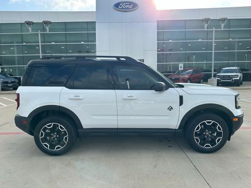 New 2025 Ford Bronco Sport Outer Banks w/ Outer Banks Tech Package+ image 45