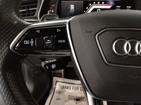 Used 2024 Audi RS 6 performance image 13