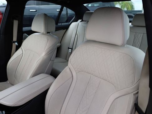 Used 2021 BMW 540i w/ Luxury Seating Package RWD image 5
