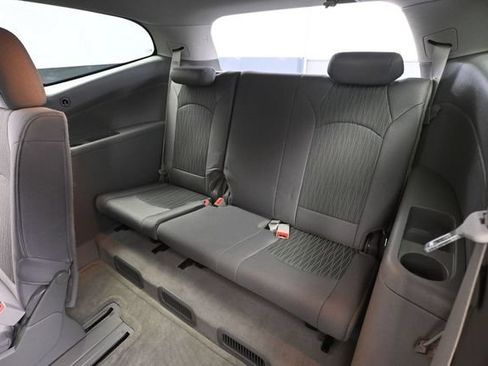Used 2014 Chevrolet Traverse LS FWD image 37