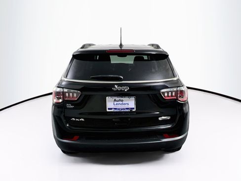 Used 2022 Jeep Compass Latitude w/ Convenience Group AWD/4WD image 6