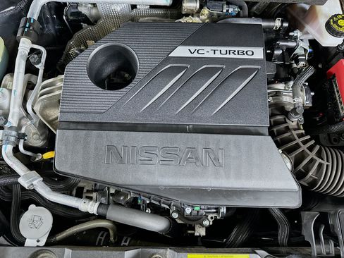 Used 2023 Nissan Rogue SL w/ SL Premium Package FWD image 34