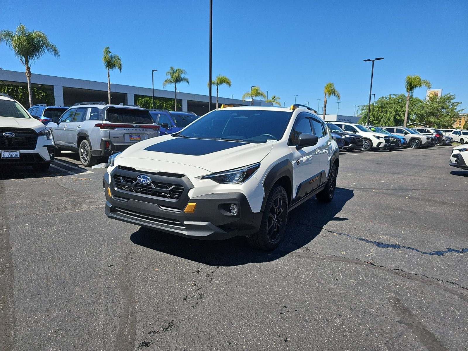 Certified 2024 Subaru Crosstrek 2.5i Wilderness w/ Crosstrek Mirror Package AWD/4WD image 3