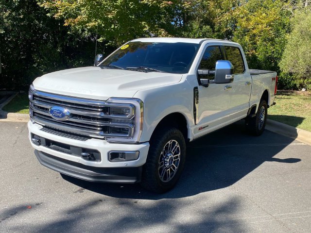 Used 2024 Ford F350 Limited w/ FX4 Off-Road Package AWD/4WD image 3