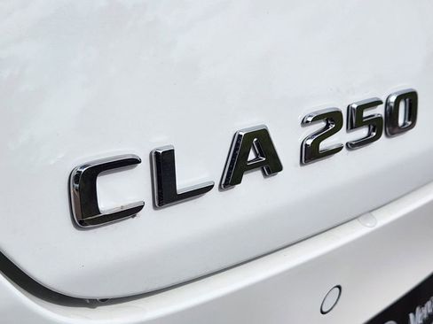 Used 2025 Mercedes-Benz CLA 250 4MATIC image 14