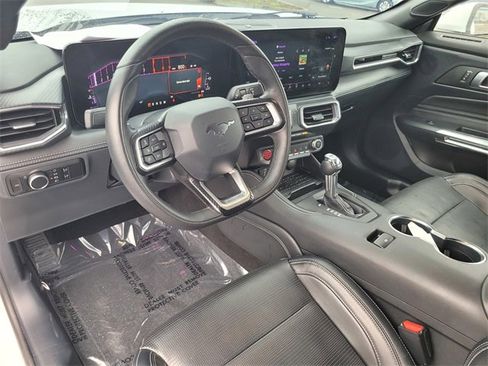 Used 2024 Ford Mustang GT Premium image 14